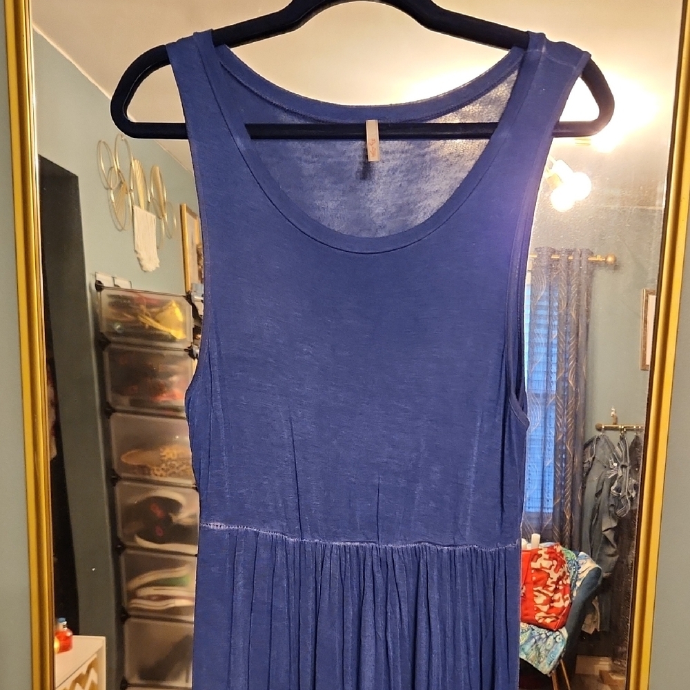 Elegant Blue Maxi Dress